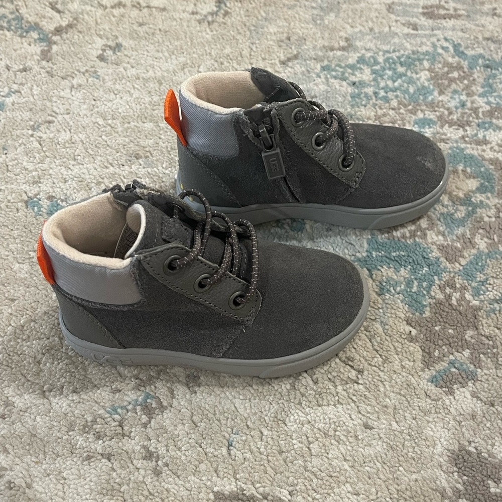 Toddler Ugg Sneaker boots